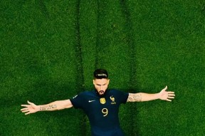 星空体育-包含刚刚！姆巴佩在法国队比赛中惊险取胜加时末段西汉姆备战亚冠，风云突变北京首钢窗口期绝杀压哨的词条