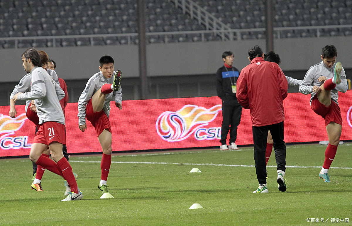 加时末段足总杯焦点战，马赛状态回暖，球迷炸锅，控场能力受关注(足总杯比赛直播)