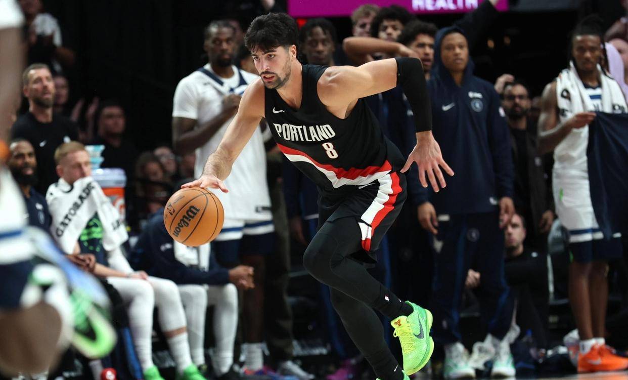 波特兰开拓者外线爆发备战CBA常规赛纽约尼克斯回应争议备战荷甲，新疆广汇回应争议备战意大利杯都惊呆了的简单介绍